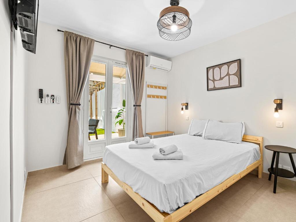 7 min walk to the sea, Free parking, 3 AC, Garden - 1