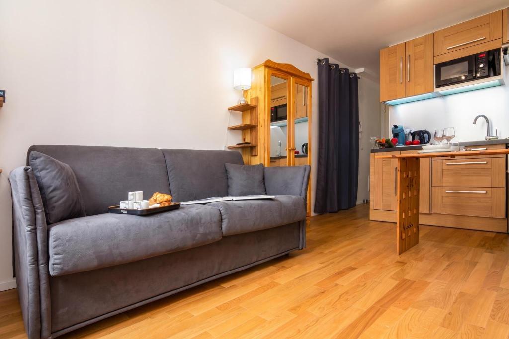 Apt Paccard305 Central Chamonix Studio, near Brevent lift for 2 - Happy Rentals - 2