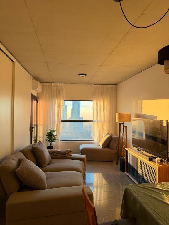 Excelente departamento - 1