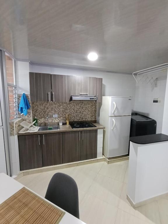 Apartamento en pueblito tolimense muy cómodo - 4