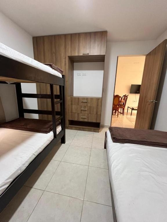 Apartamento con Parqueadero Gran Plaza exito - 4
