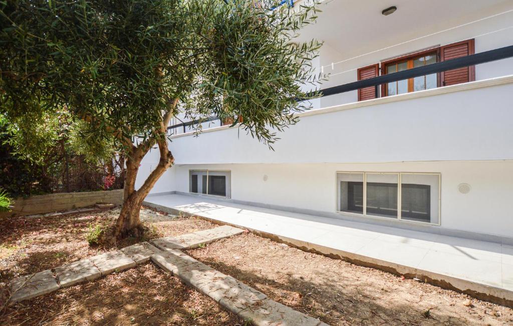 Pet Friendly Home In Porto Empedocle With Wifi - 1