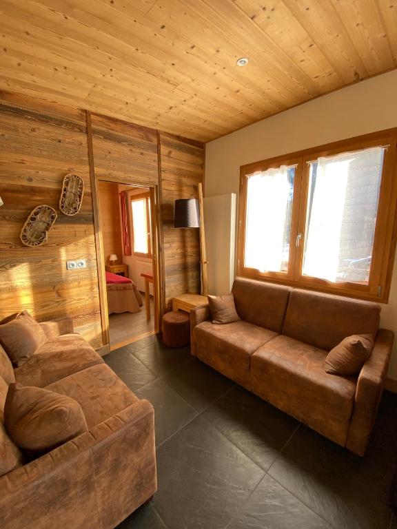 Chalet Les Lauzes - 1