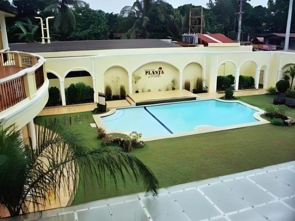 Planta Centro Bacolod Hotel & Residences