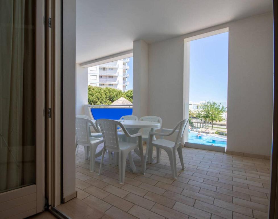 Comfortable flat with sea view in Bibione - 1