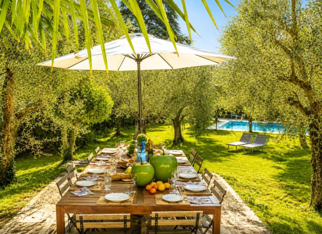 Villa Sweet Flower - with Private Pool and Garden - 2