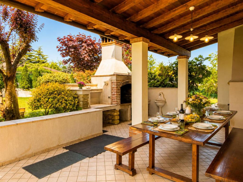 La Dolce Vita - Private Villa with Pool - 4