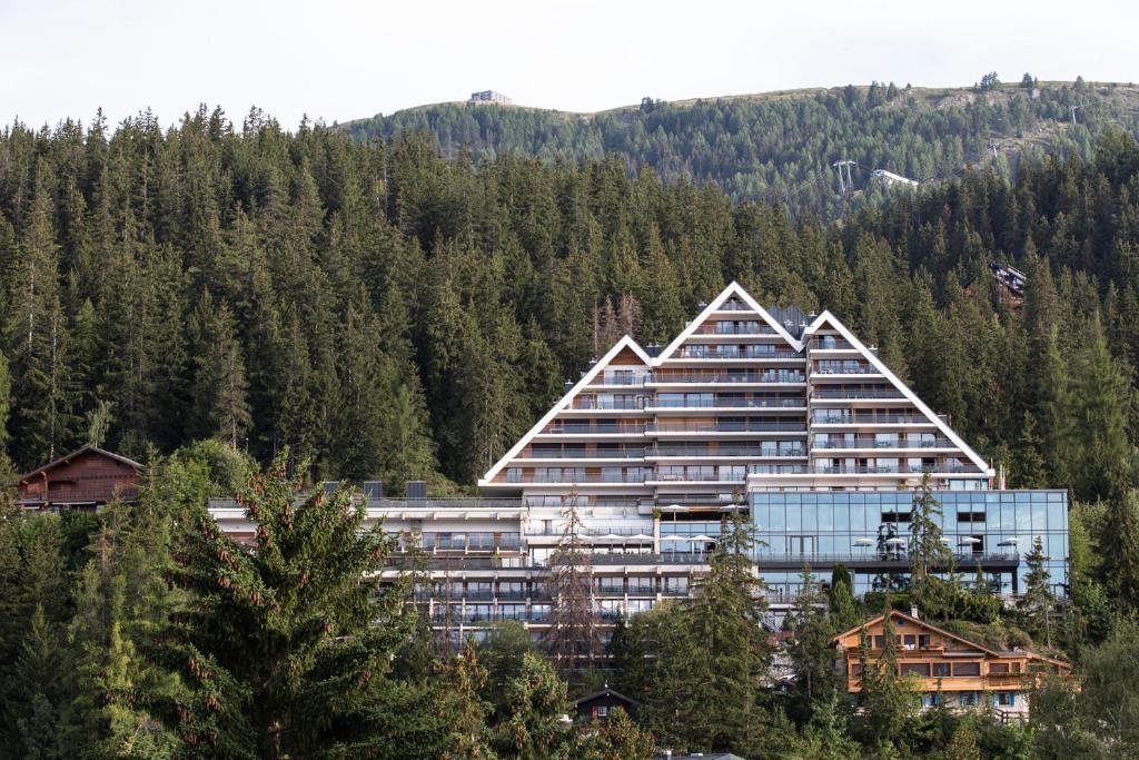 Crans Ambassador - 2