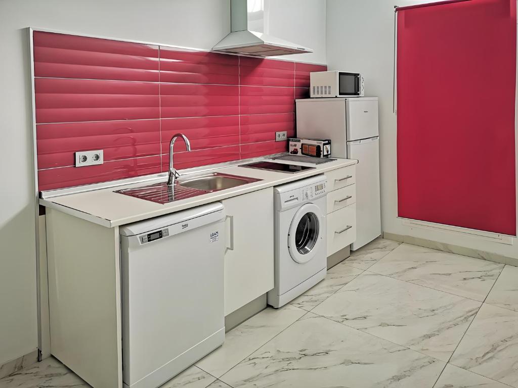Apartamentos Ofis - Estudio Morado - 5