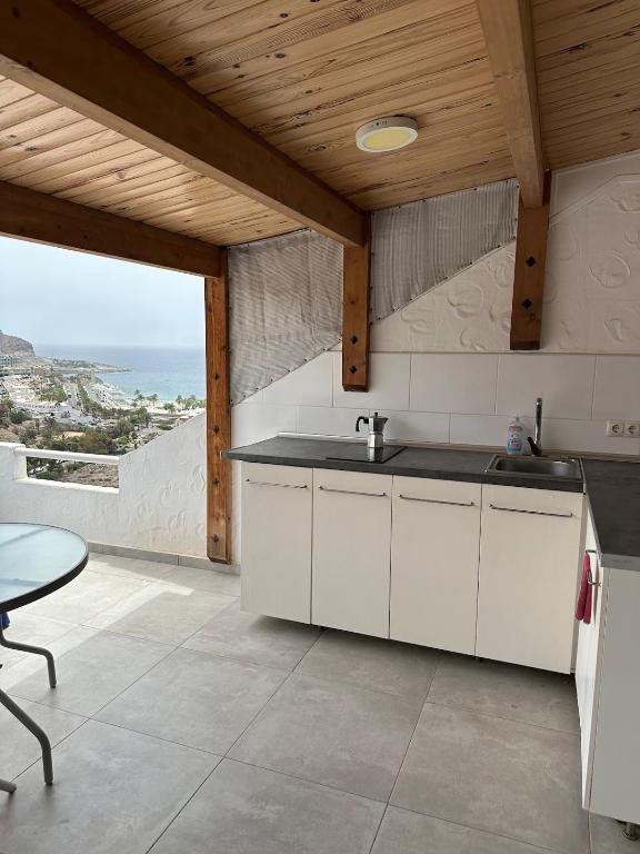 Exclusive Flat with Panoramic Terrace & Ocean View - 2