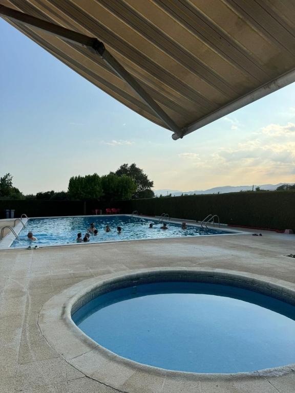 Casa fantástica en zona tranquila Un alojamiento para todos Nuestra casa es perfecta tanto para familias y amigos que buscan descanso, como para ciclistas que desean explorar la zona Para ciclistas ofrecemos un espacio seguro para guardar bicicle - 4