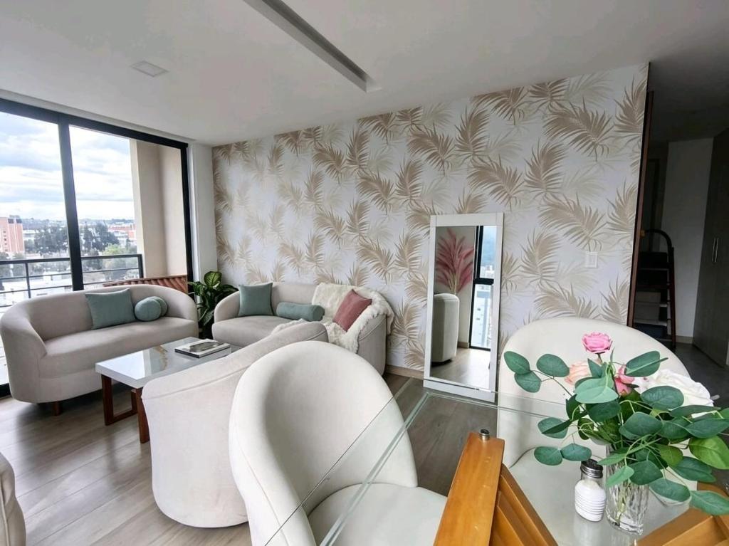 Beautiful apartment with a balcony, Iñaquito area - 2