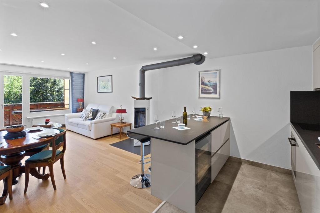 Appartement rénové, grand balcon, 10min des pistes - 2