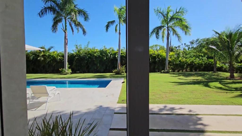Beautiful, luxurious furnished villa in Saint-Tropez - 3