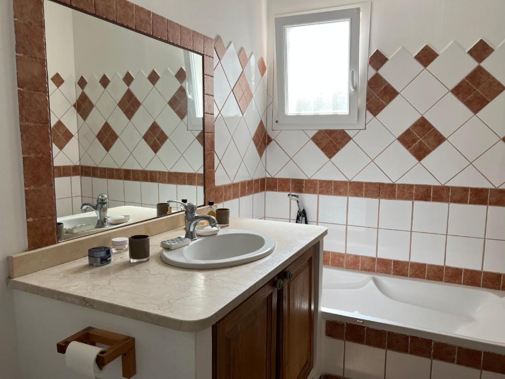 Villa Muratello 6 personnes 3 Chambres - Piscine - Climatisation - WiFi - 2