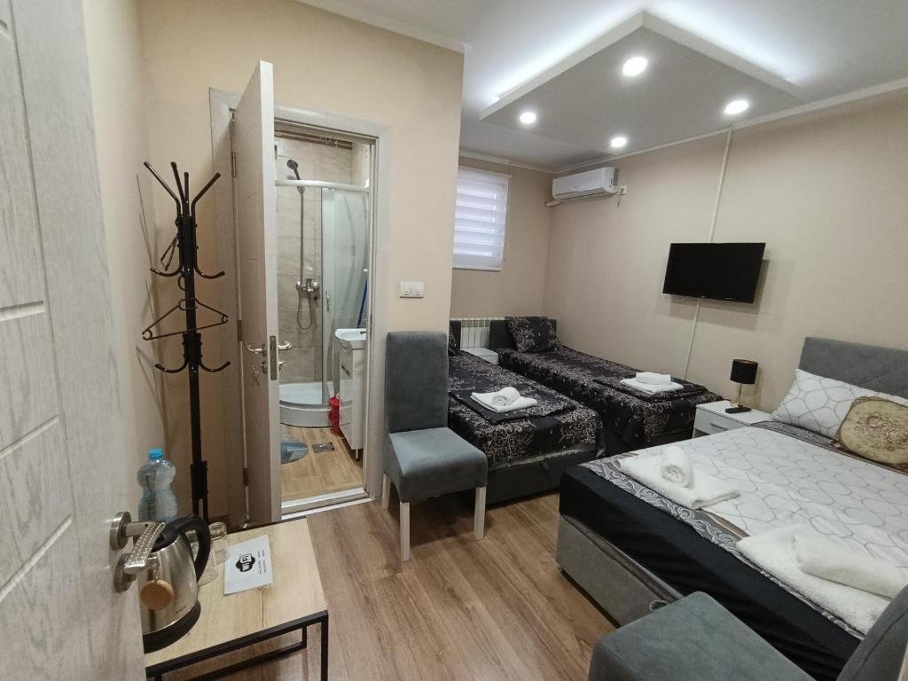 Apartments & Rooms -PANORAMA MDLL -FREE PARKING - 2