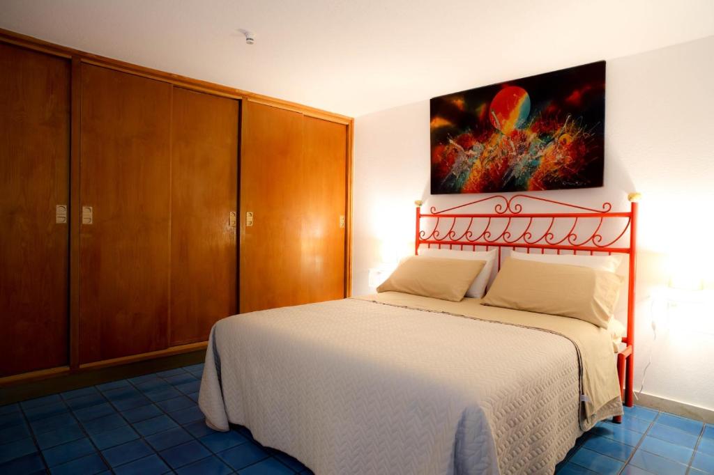 Agatella's House - 3