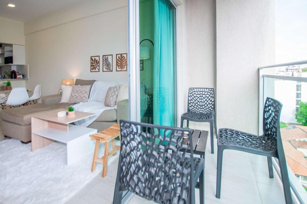 Cozy Two-Bedroom Apartment in Agora Villa Morra - 4