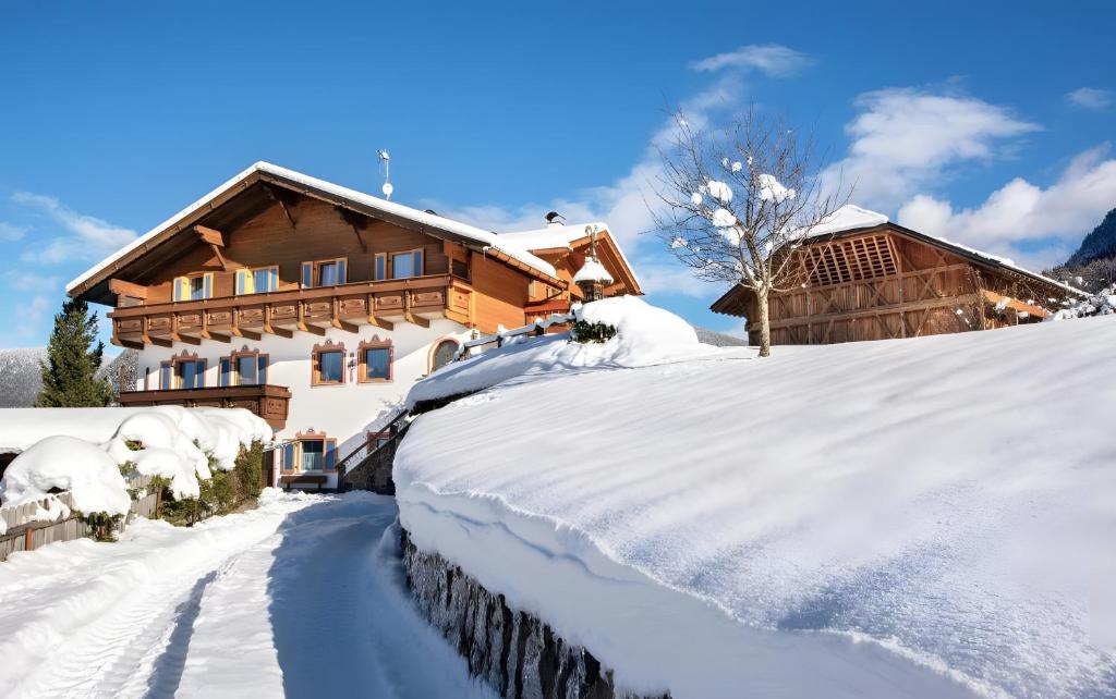 Binterhof - 3