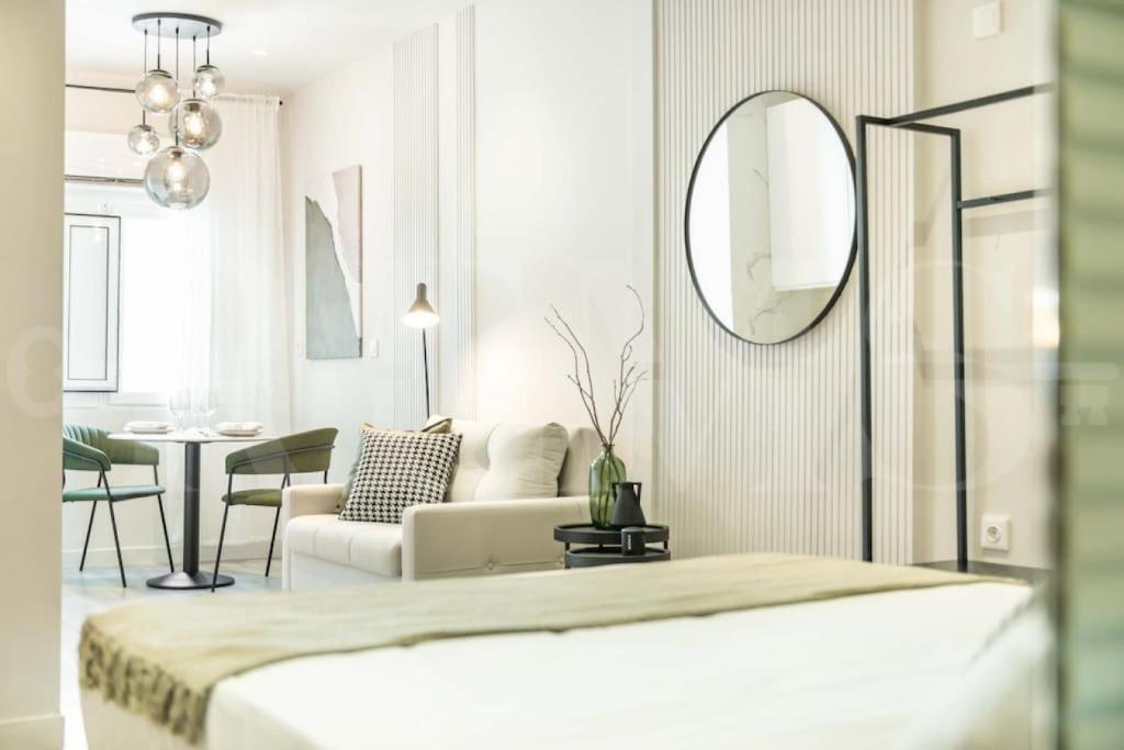 Hidden Gem studio in the heart of Malaga by REMS - 1