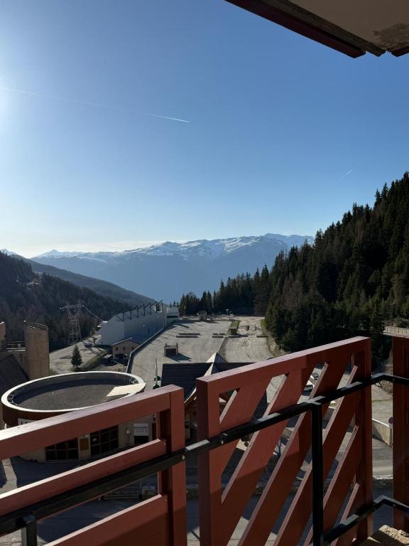 Bright House with view in La Plagne Tarentaise - 2