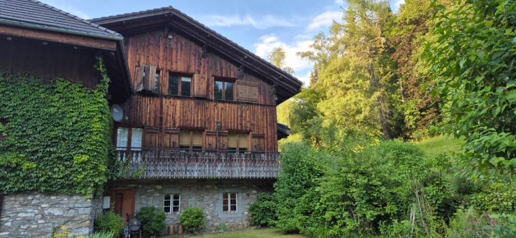 Beautiful Spacious chalet - Ideal for Families and Groups - 1