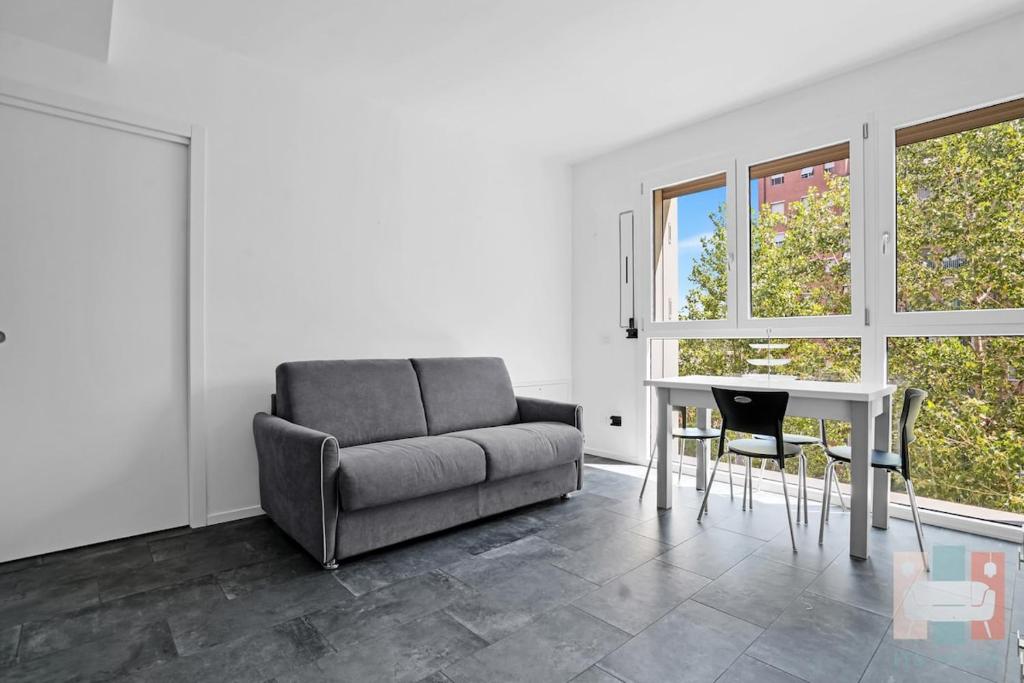 GA311 Luminoso Appartamento di Design con Balcone - 1