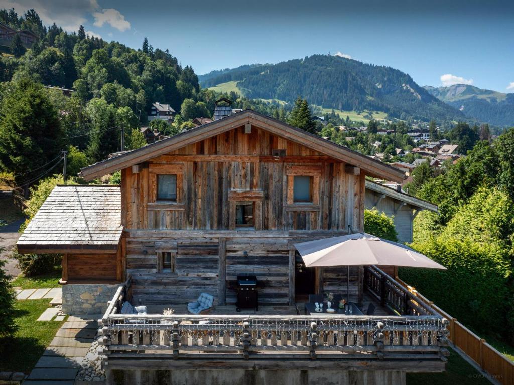 Chalet Snow Love - OVO Network - 1