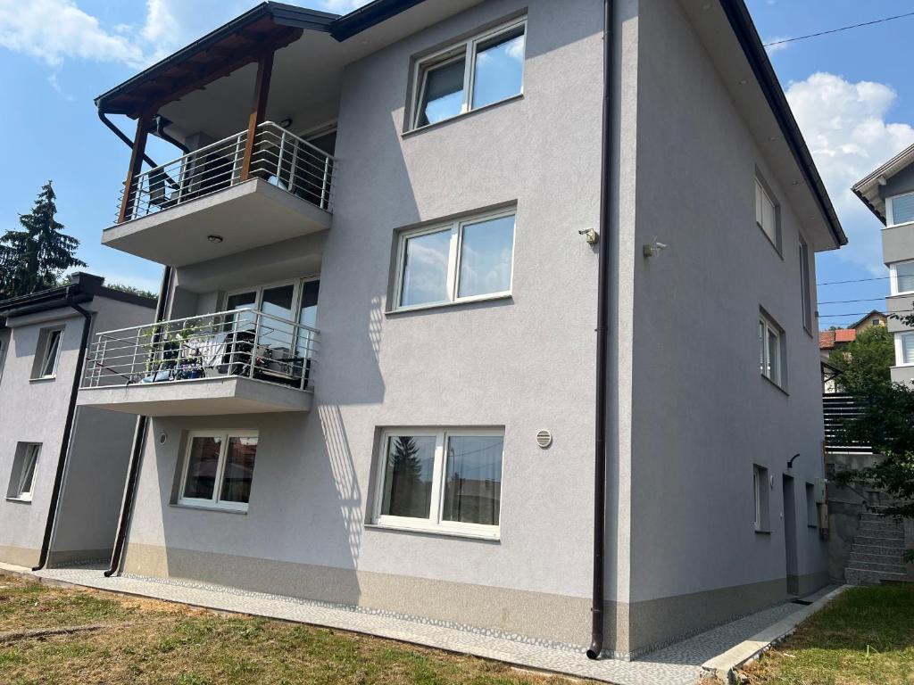 Sarajevo Comfort Apartment - 1