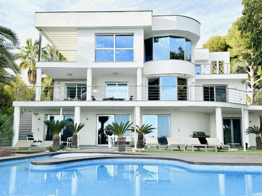 Exclusive Private Paradise on the Waterfront Calpe - 2