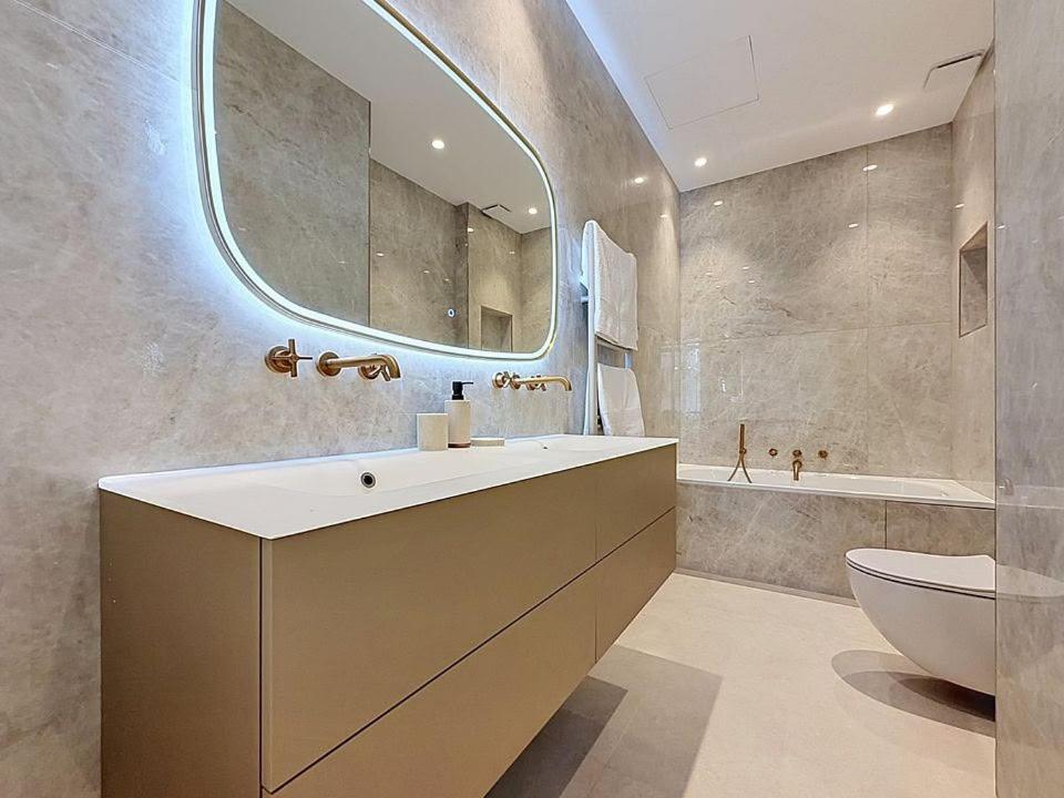 Elegant new apartment, central Cannes - 3