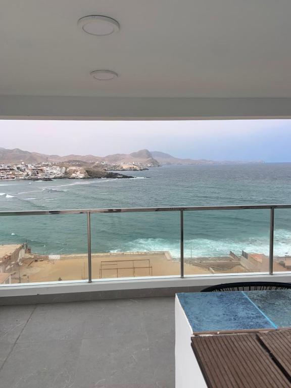 San Bartolo oceanfront apartment with pool and sauna - 1