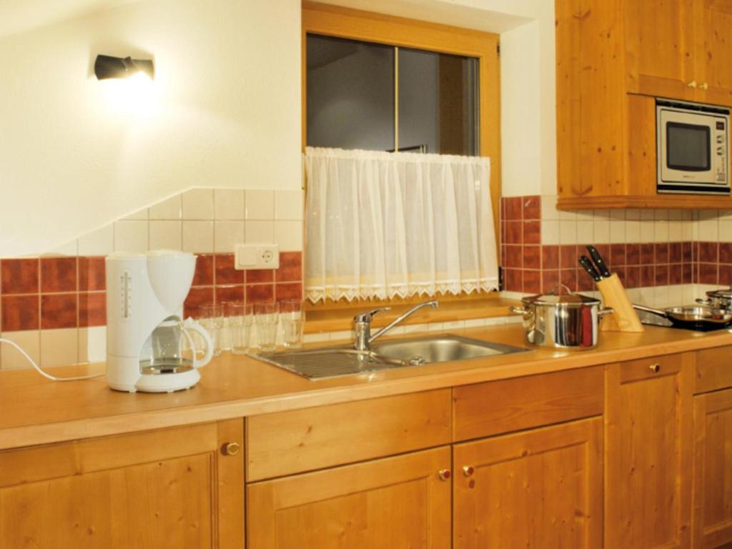 Holiday apartment in an Alpine setting - 4
