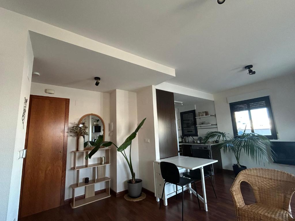 Beautiful and Cozy Penthouse in Alicante - 3