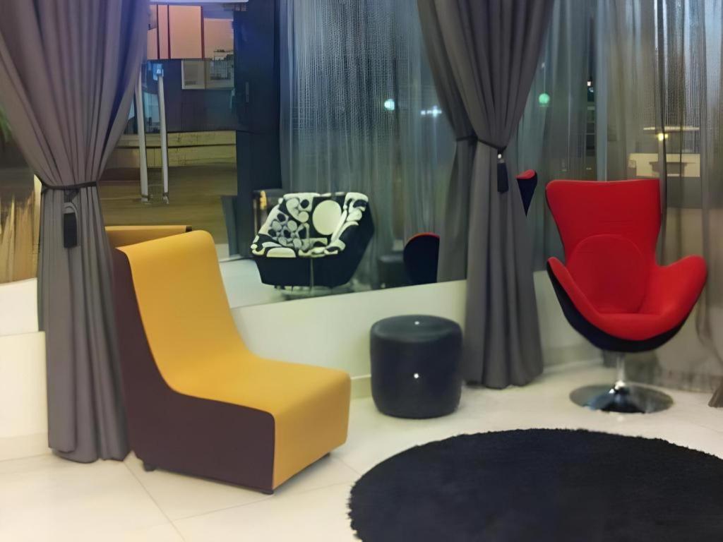Hii-5 Hotel