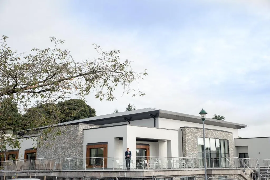 Silverbirch Hotel, hotel v destinaci Omagh