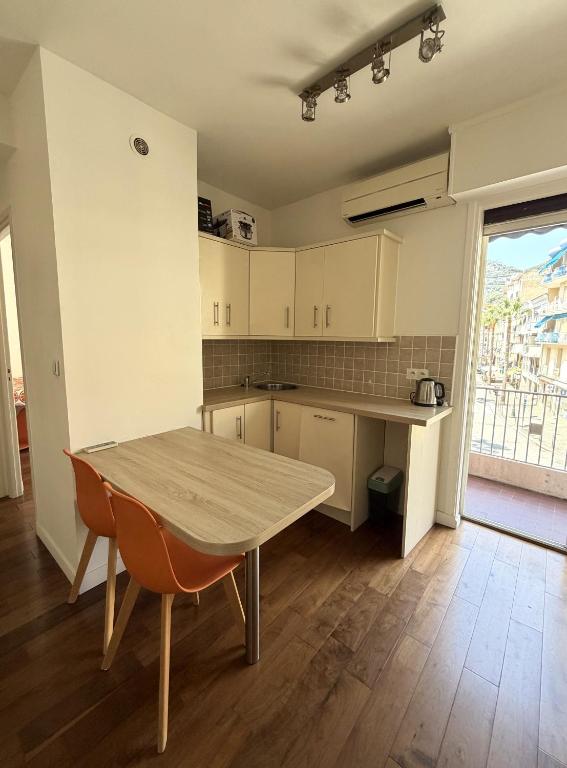 Bel appartement à Beaulieu-sur-Mer, entre Nice et Monaco - 3