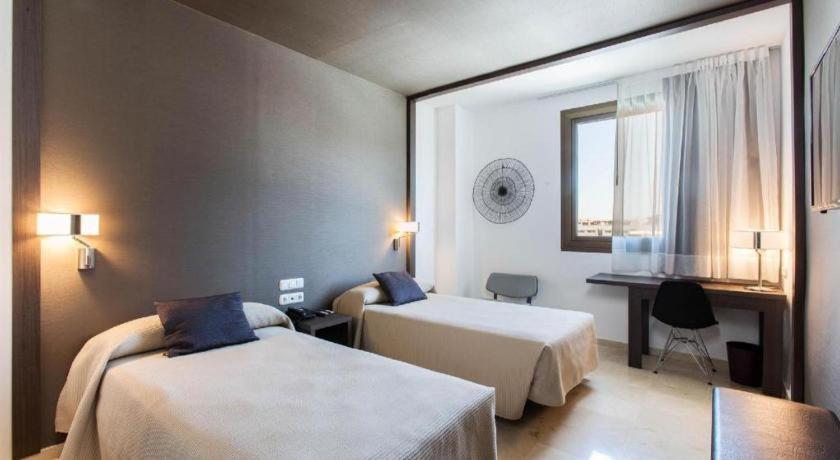 Expo Hotel Valencia - 2