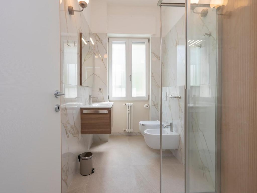 Modern 4-Guest Flat in Bocconi Area - 3
