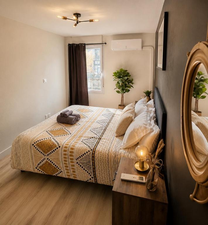 Moderne et Cosy T2 - Parking & Clim & Piscine & Balcon - LYON 25 min - 4