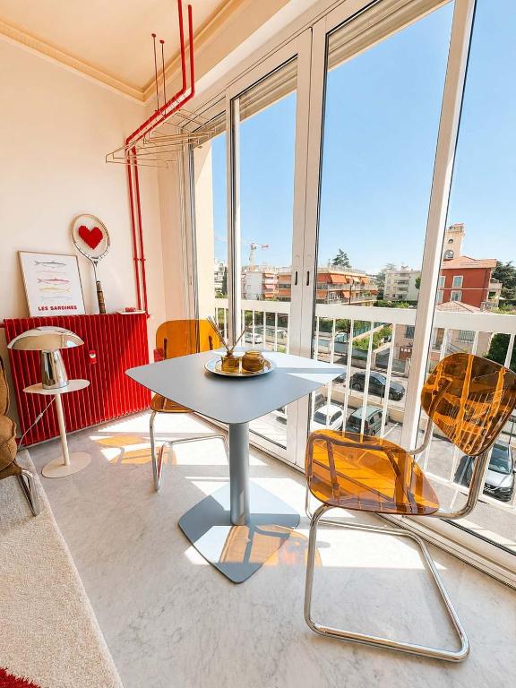 Retro Chic Studio - Air Conditioning - Bright - 2