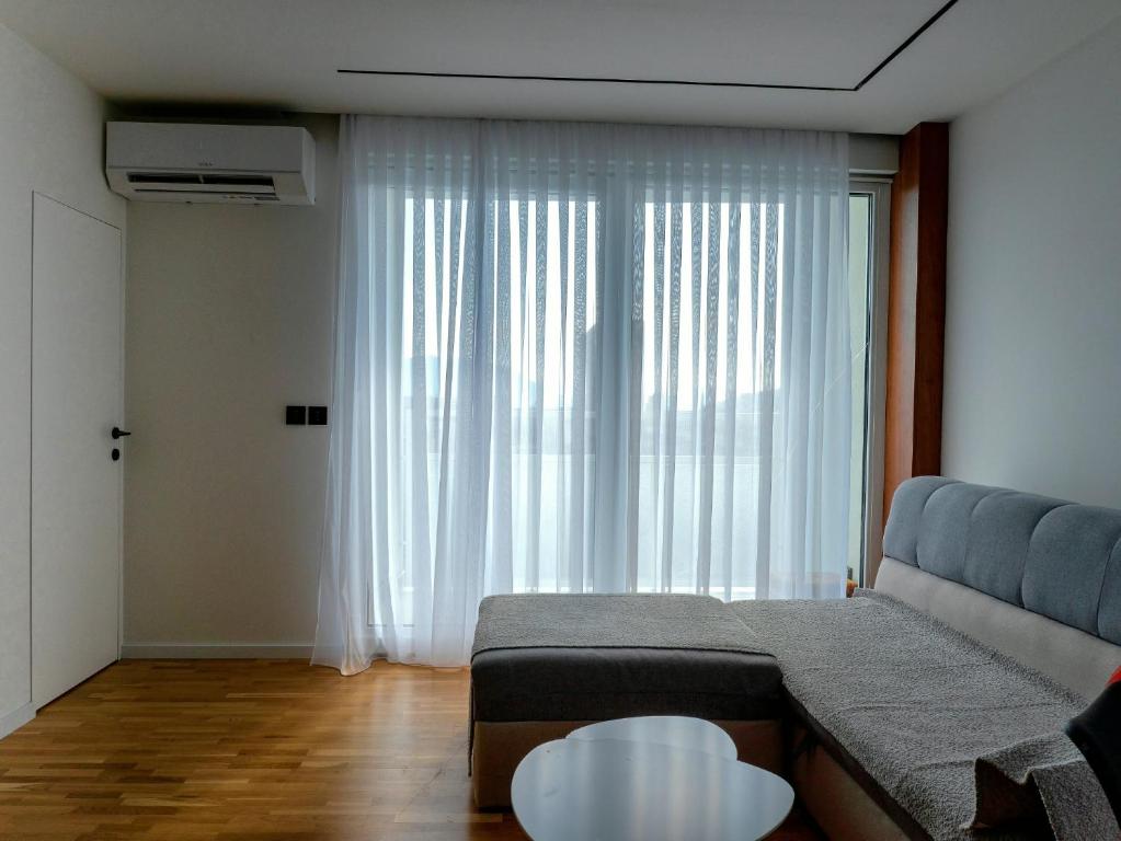 Sunset Apartment - 2