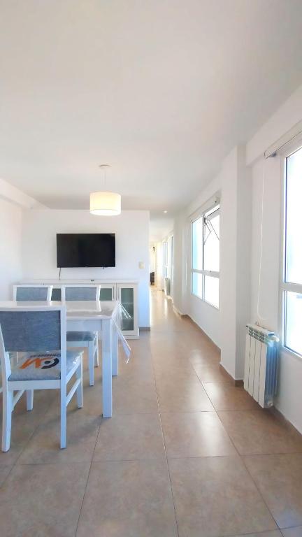 Aristobulo del Valle 2480 - 5