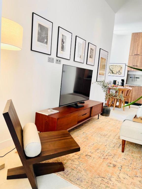 Carré DOrelegant 2 BR - 2