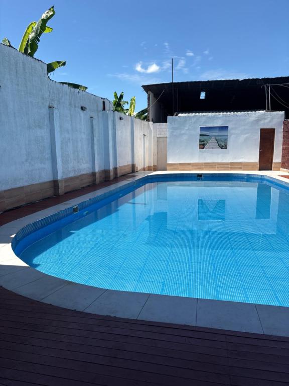Linda Casona con piscina AC wifi mall para 12 personas - 2