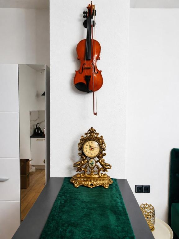 Baroque Studio Apartment - 5