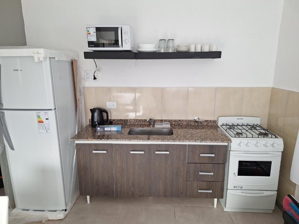 departamentos para 3o4 personas ,N1, Aire acondicionado Wifi TvCable Parrilla - 5