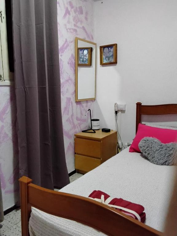 Cozy bedroom - 4
