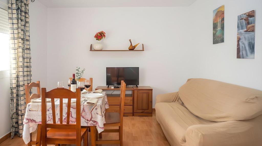 Apartamento 2 dormitorios con aire acondicionado Solo familias y parejas - 4