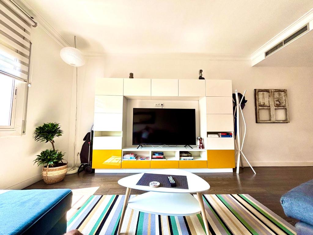 Consell de Cent Apartment - 3